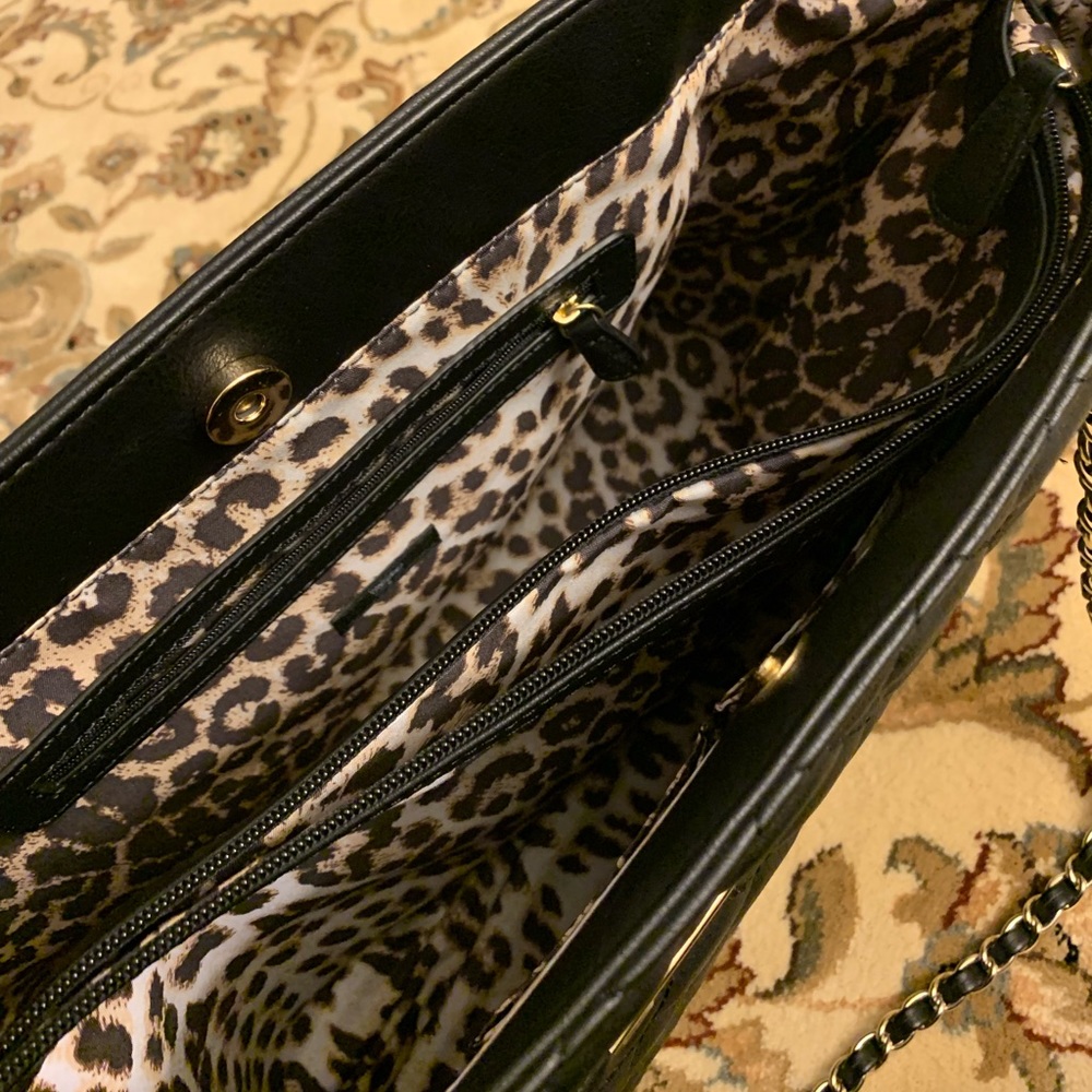 Purse - Picture 2 of 4